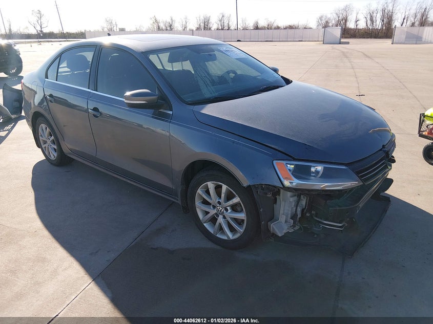 3VWB07AJXEM443119 2014 Volkswagen Jetta 1.8T Se auction photo 1