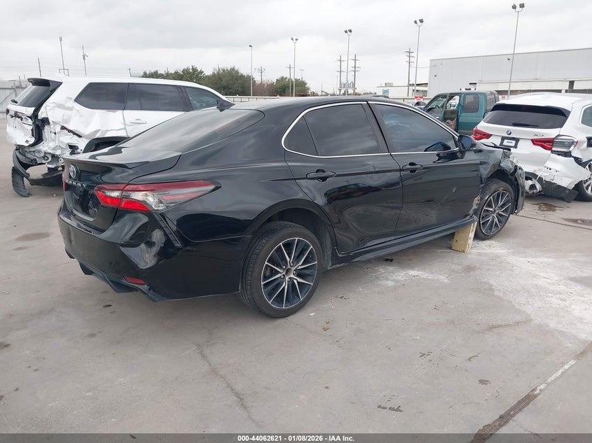 2022 Toyota Camry Se Hybrid