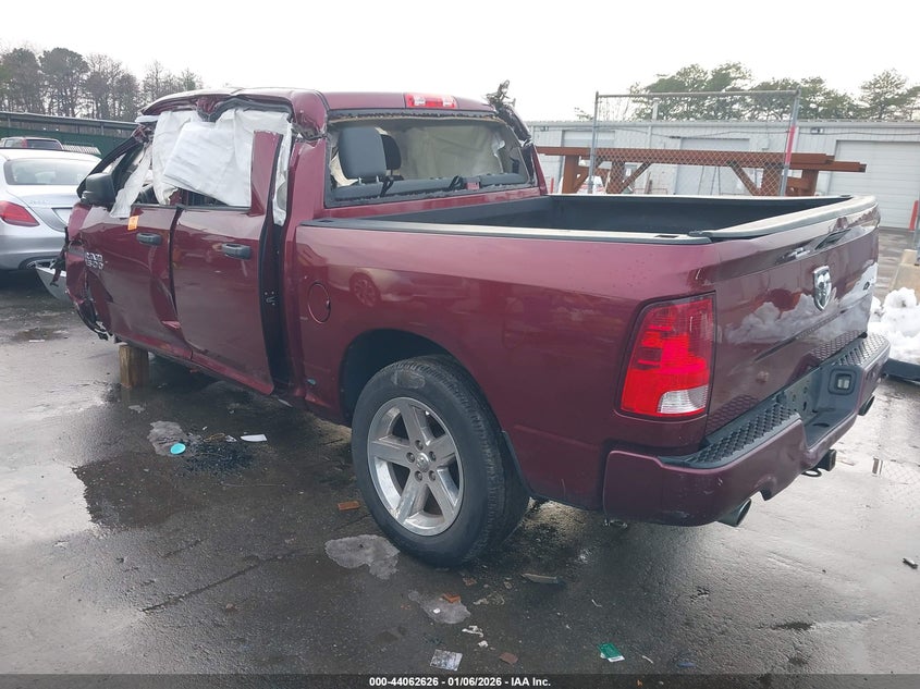 2017 Ram 1500 Express 4X4 5'7 Box