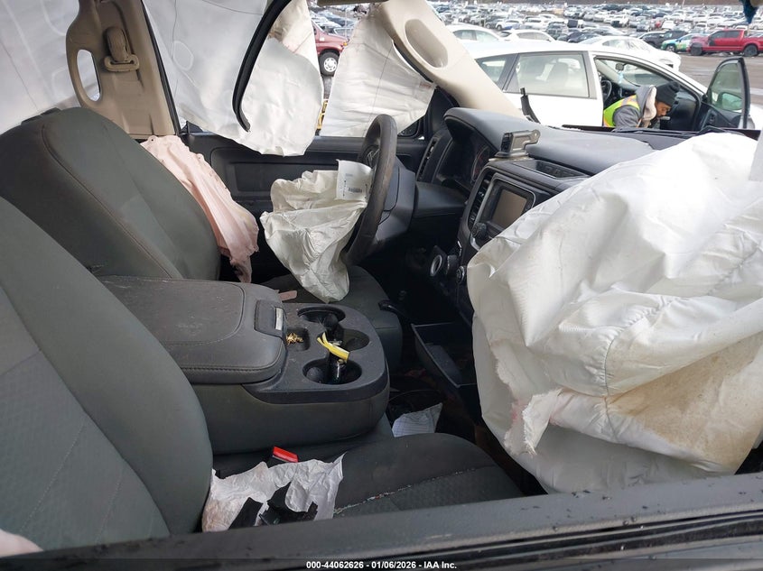 2017 Ram 1500 Express 4X4 5'7 Box