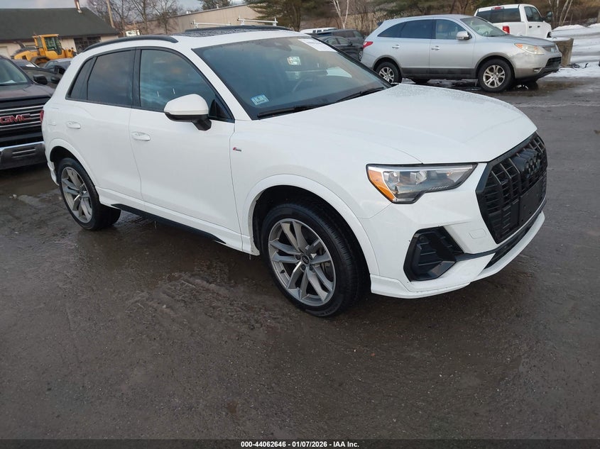 2022 Audi Q3 Premium 45 Tfsi S Line Quattro Tiptronic