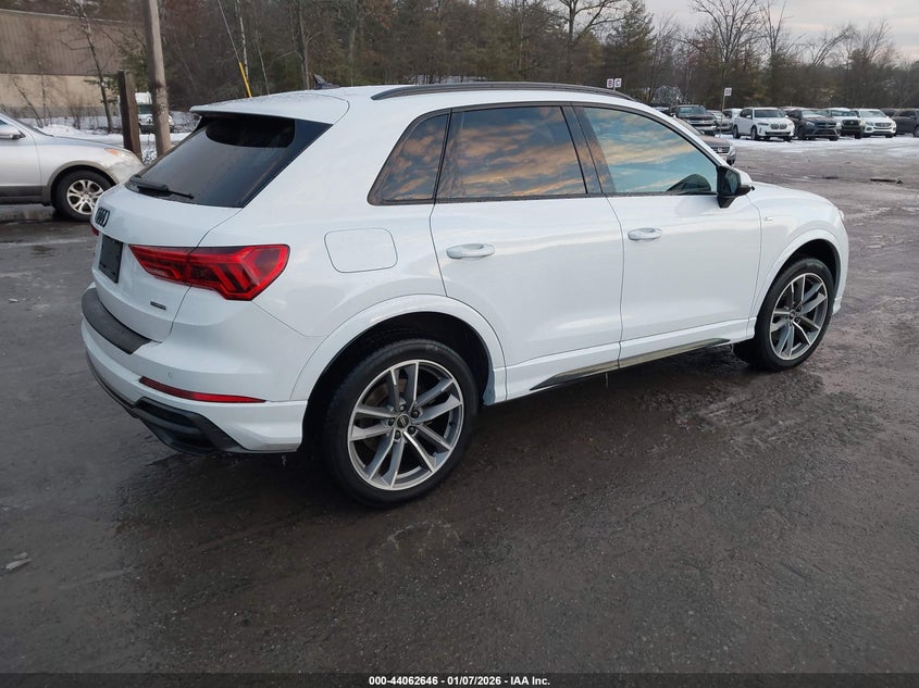 2022 Audi Q3 Premium 45 Tfsi S Line Quattro Tiptronic