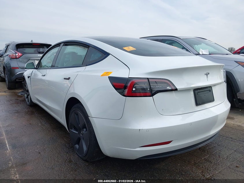 2021 Tesla Model 3 Standard Range Plus Rear-Wheel Drive