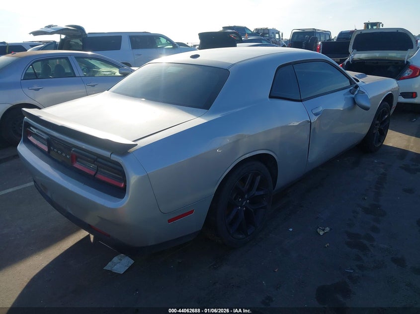 VIN 2C3CDZAG4KH716839 2019 DODGE CHALLENGER SXT