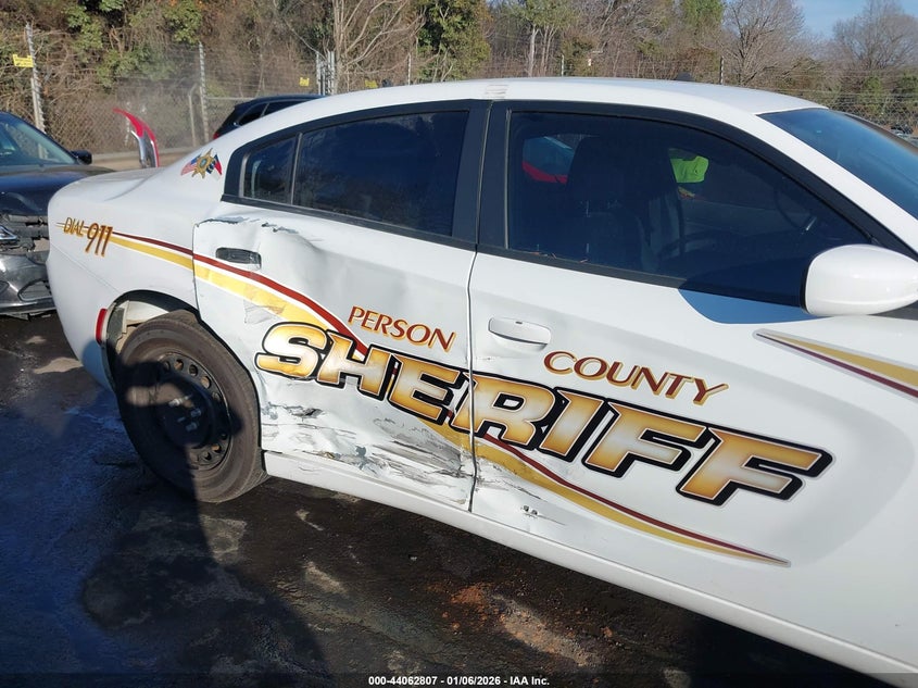 VIN 2C3CDXKG0NH262693 2022 DODGE CHARGER POLICE AWD