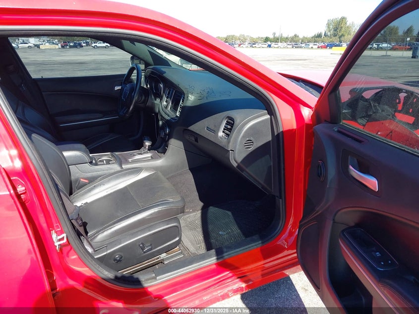 2019 Dodge Charger Sxt Rwd