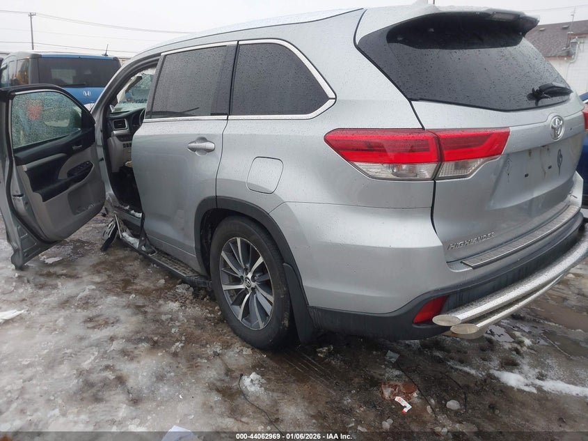 2017 Toyota Highlander Xle