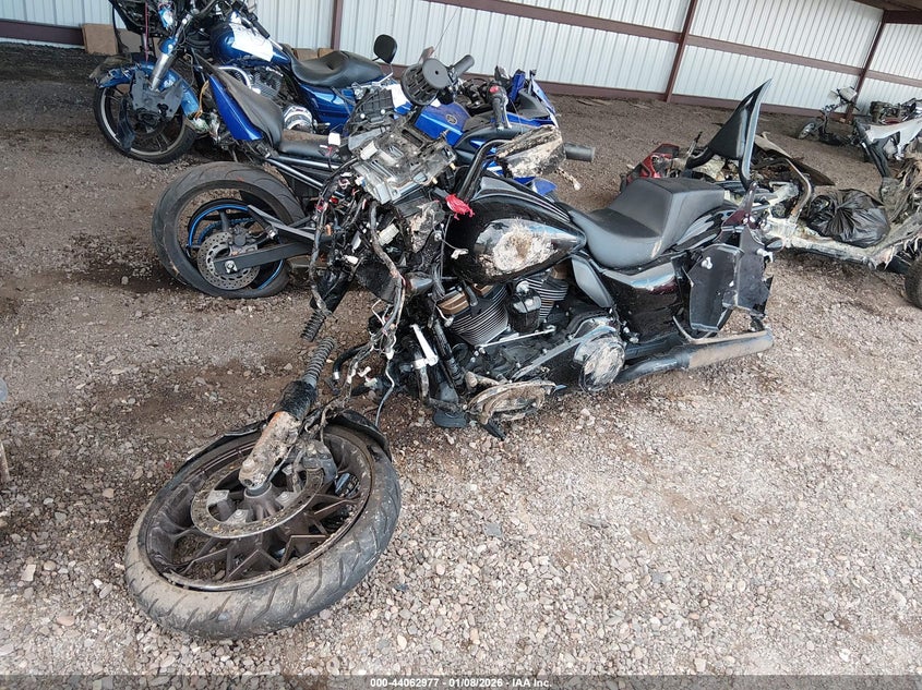 2022 Harley-Davidson Flhxst