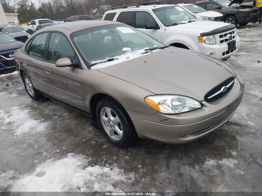 2002 FORD TAURUS SE