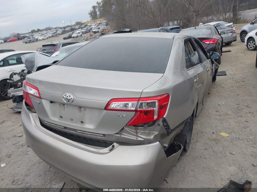 2014 Toyota Camry Le
