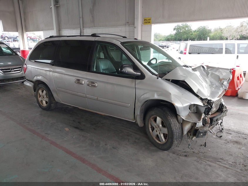 2D4GP44LX7R131994 2007 Dodge Grand Caravan Sxt auction photo 1