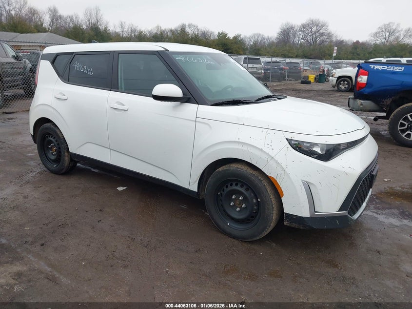 2024 Kia Soul Lx