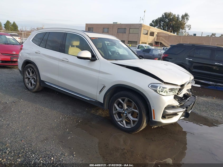 BMW X3 - zdjęcie 1