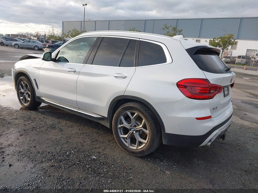 BMW X3 - zdjęcie 3