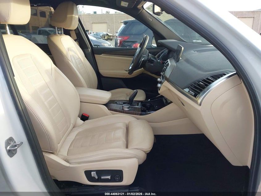 BMW X3 - zdjęcie 5