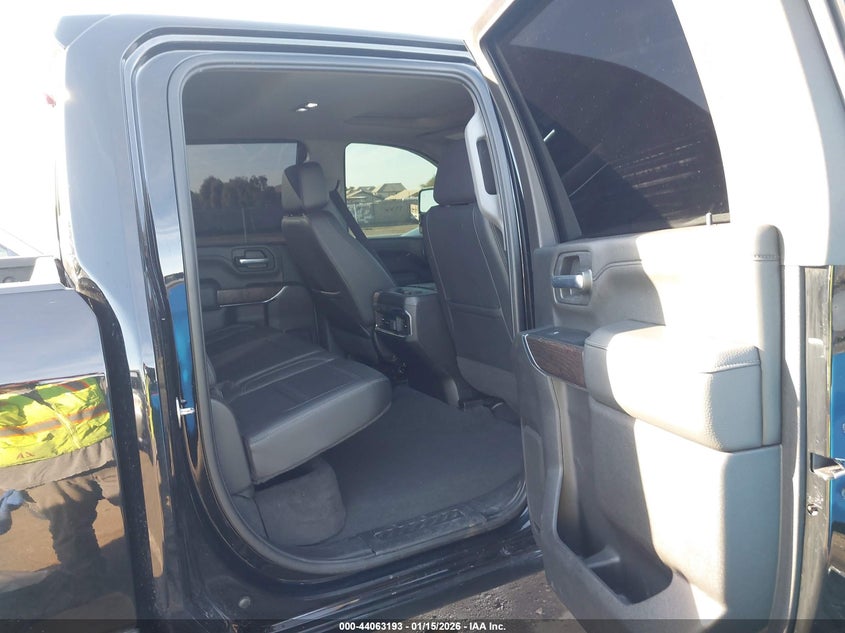 2022 Gmc SIERRA 2500Hd 4Wd Standard Bed Denali black Lot 111044063193 Vin 1GT49REY5NF280593