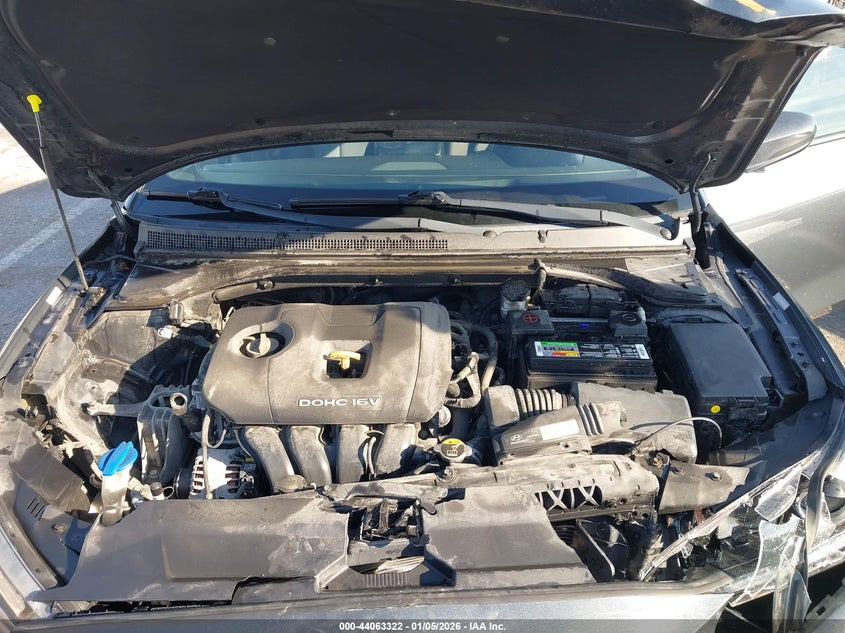 2019 Hyundai Veloster 2.0 VIN: KMHTG6AF4KU008415 Lot: 44063322