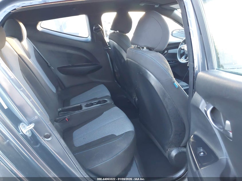2019 Hyundai Veloster 2.0 VIN: KMHTG6AF4KU008415 Lot: 44063322