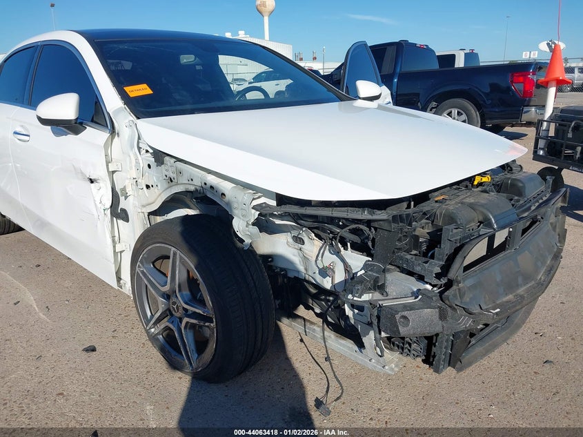 2022 Mercedes-Benz A 220 4Matic VIN: W1K3G4FB7NJ363184 Lot: 44063418