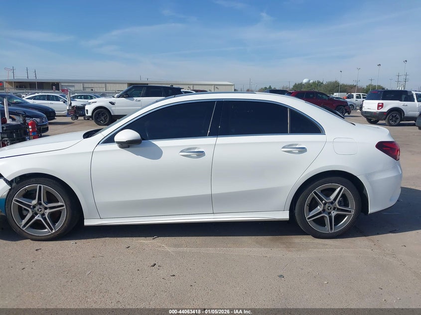 2022 Mercedes-Benz A 220 4Matic VIN: W1K3G4FB7NJ363184 Lot: 44063418