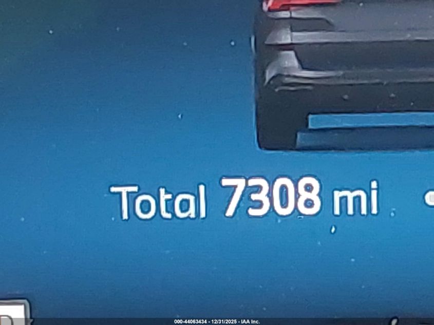 2026 BMW X5 - 5UX33EU04T9113721