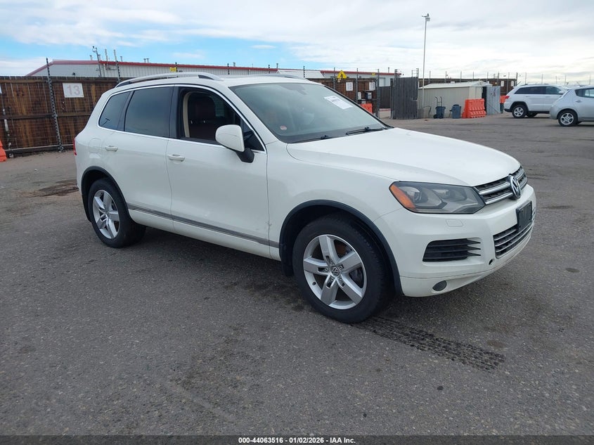 WVGFK9BP7CD000878 2012 Volkswagen Touareg Tdi Lux auction photo 1