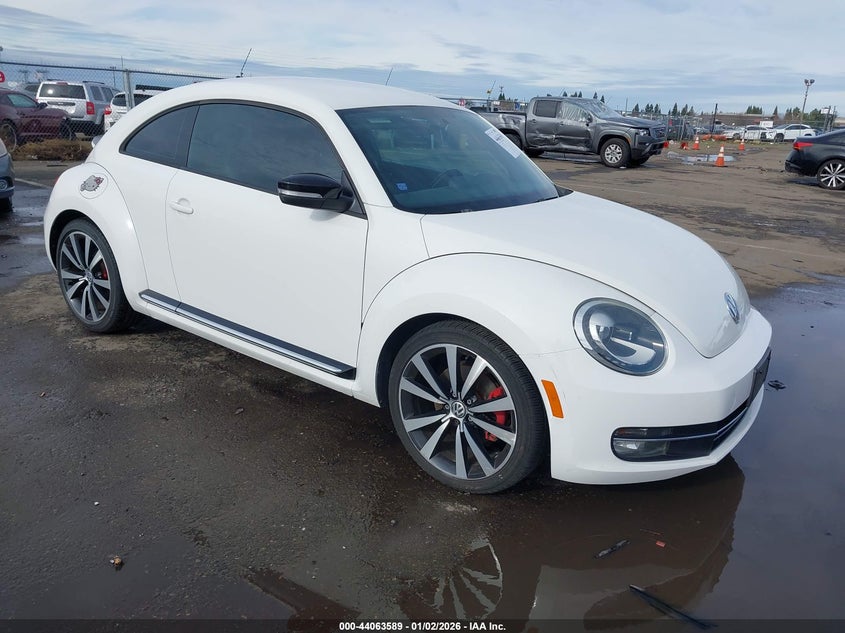 3VWVA7AT4CM635189 2012 Volkswagen Beetle 2.0T Turbo auction photo 1