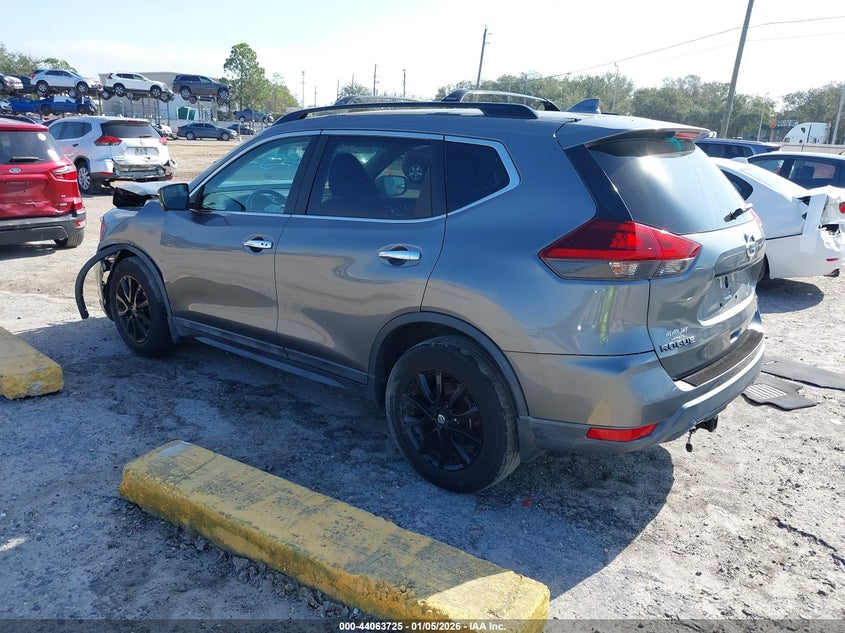 2018 Nissan Rogue Sv