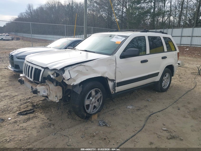 2006 Jeep Grand Cherokee Laredo