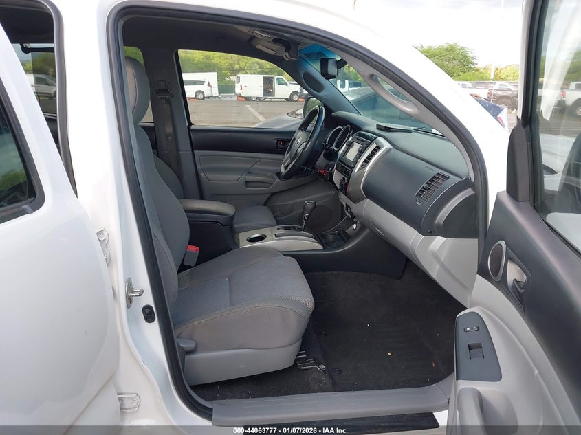 2013 Toyota Tacoma Base V6