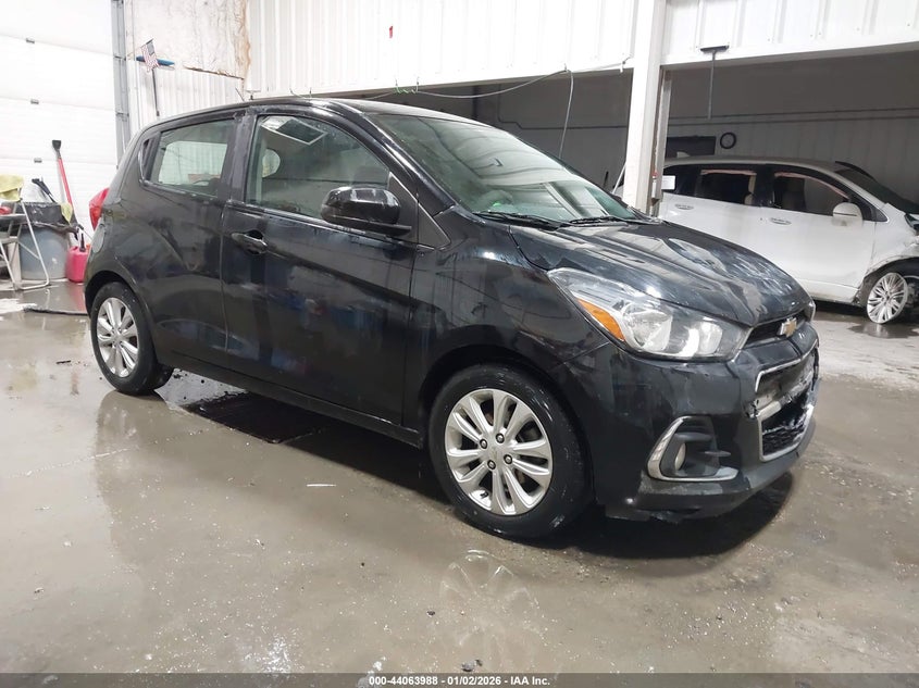 KL8CC6SA3HC761962 2017 Chevrolet Spark 1Lt Manual auction photo 1