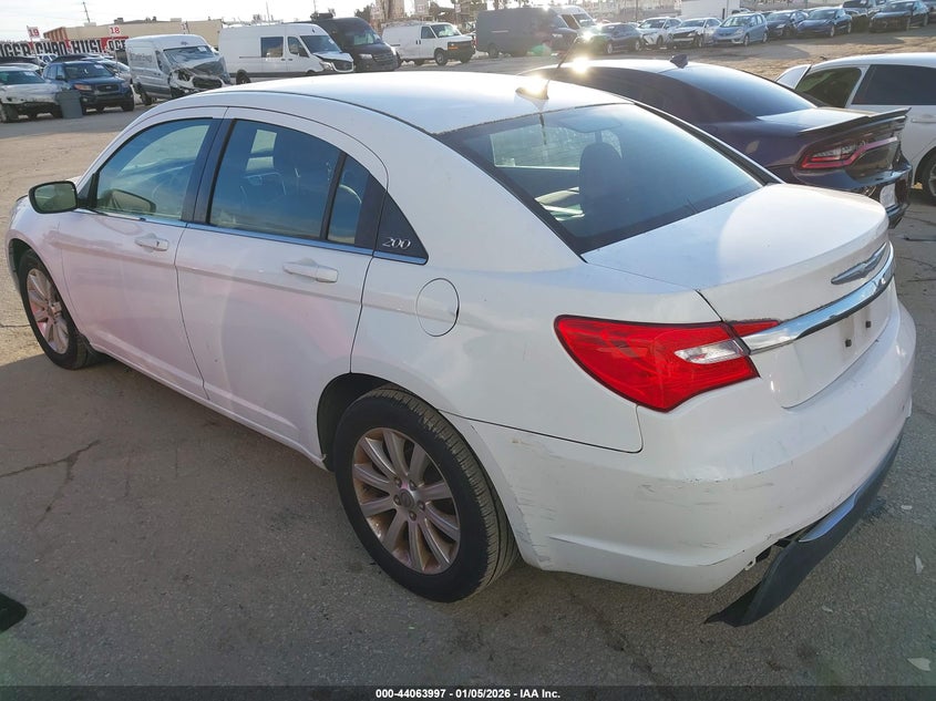 2012 Chrysler 200 Touring