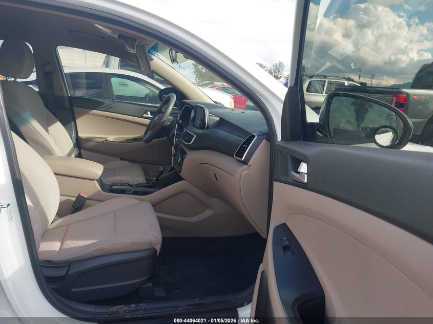 2021 Hyundai Tucson Se