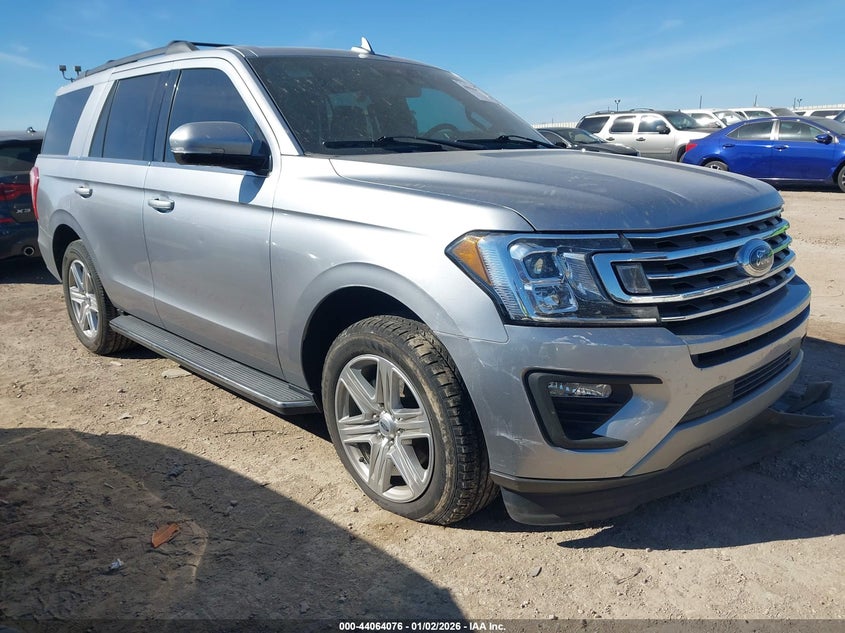 1FMJU1HT1MEA86985 2021 Ford Expedition Xlt auction photo 1