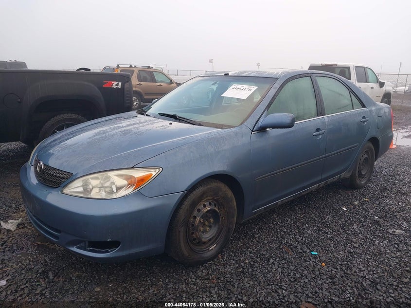 2004 Toyota Camry Le