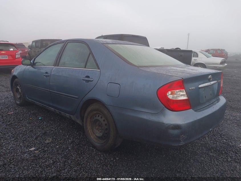 2004 Toyota Camry Le