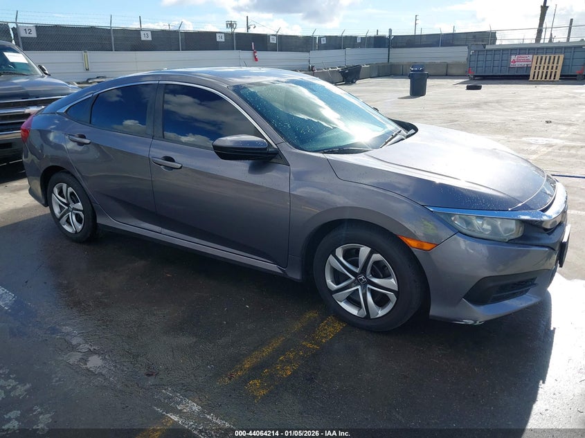 19XFC2E56GE059296 2016 Honda Civic Lx auction photo 1