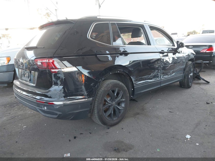 2024 Volkswagen Tiguan 2.0T Se/2.0T Wolfsburg Edition