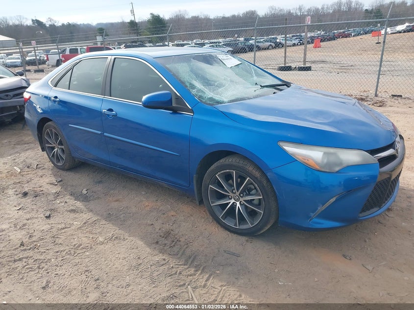 4T1BF1FKXHU748647 2017 Toyota Camry Xse auction photo 1