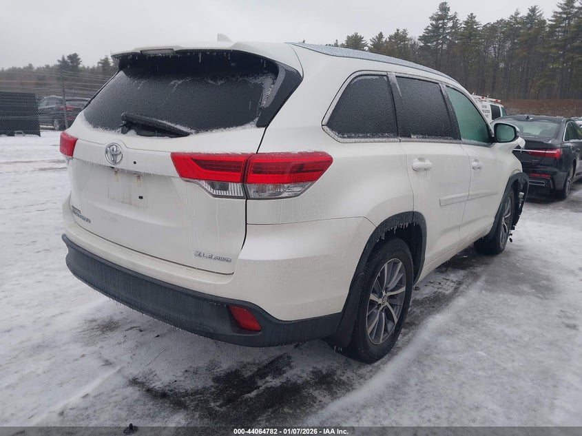 2017 Toyota Highlander Xle