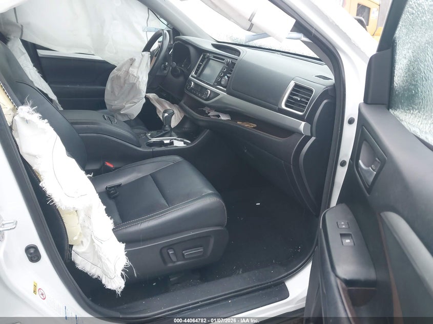 2017 Toyota Highlander Xle