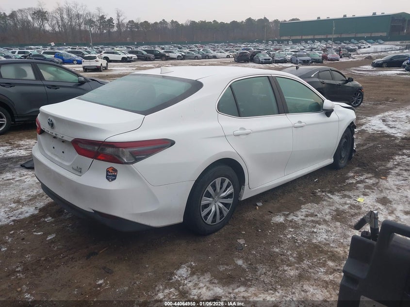2022 Toyota Camry Le Hybrid