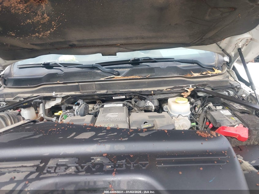 2021 Ram 2500 Laramie 4X4 6'4 Box VIN: 3C6UR5FL1MG579529 Lot: 44065031