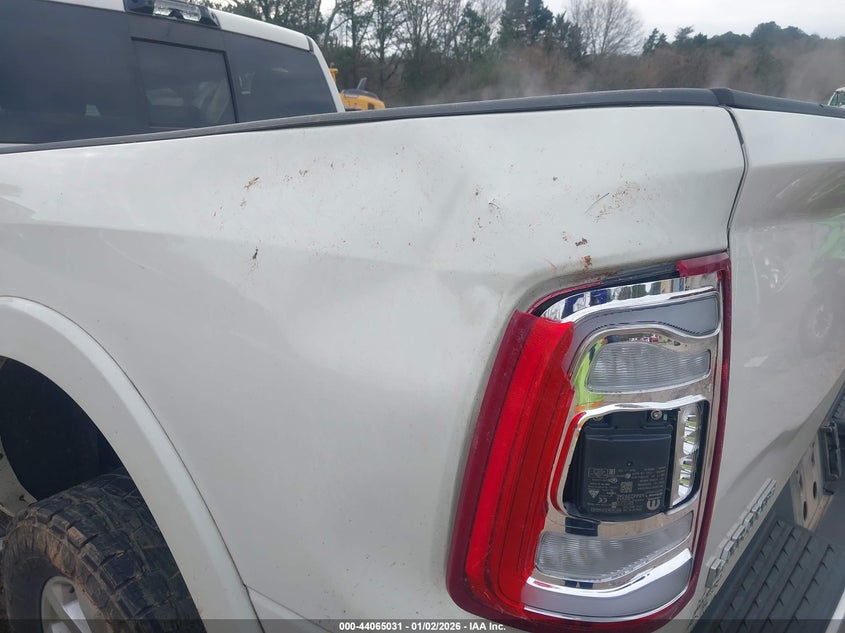 2021 Ram 2500 Laramie 4X4 6'4 Box VIN: 3C6UR5FL1MG579529 Lot: 44065031