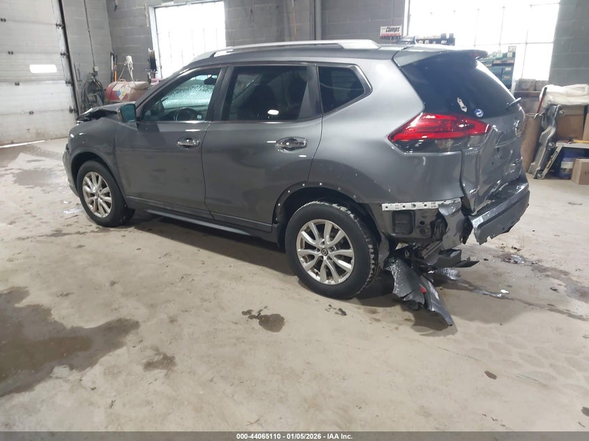 2017 Nissan Rogue Sv