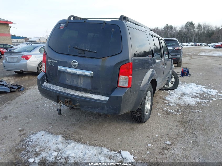 2011 Nissan Pathfinder S