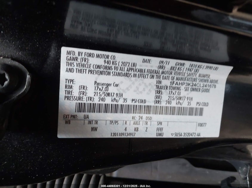 1FAHP3K24CL241678 2012 Ford Focus 2.0 Se black