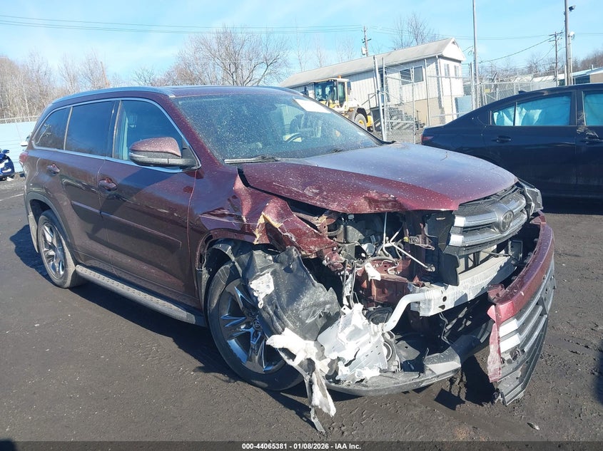 2019 Toyota Highlander Limited Platinum