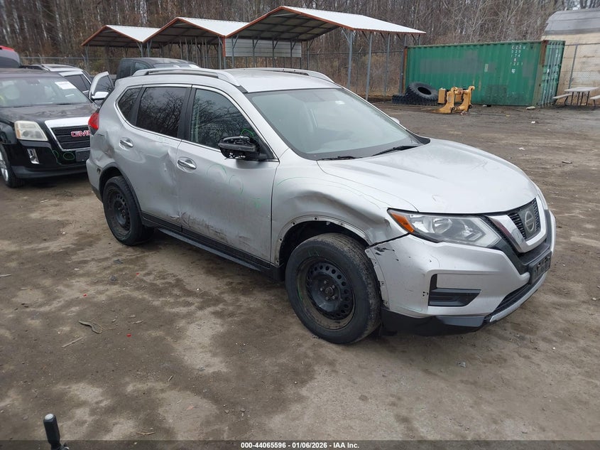 2017 NISSAN ROGUE S