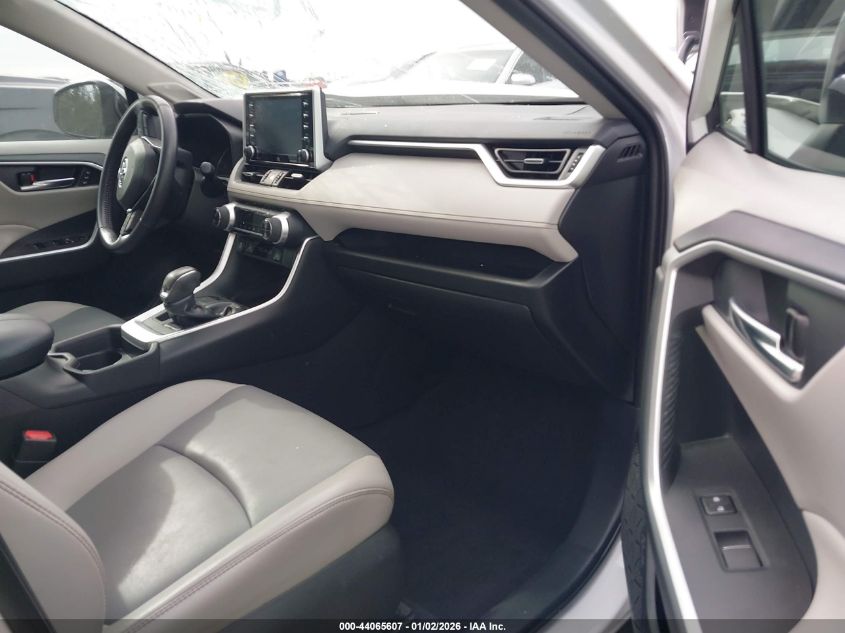 2019 Toyota Rav4 Xle Premium